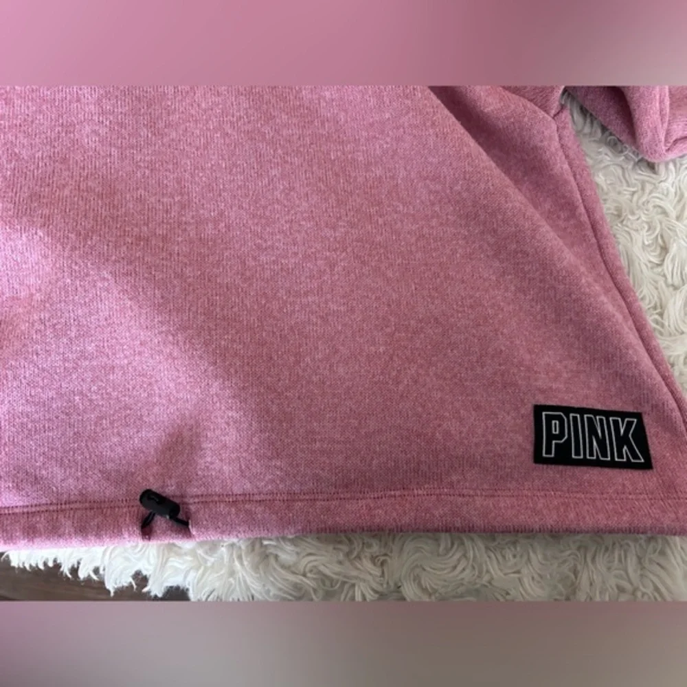 PINK‎ Victoria's Secret Heathered Pink Sweatshirt - Picture 6 of 7
